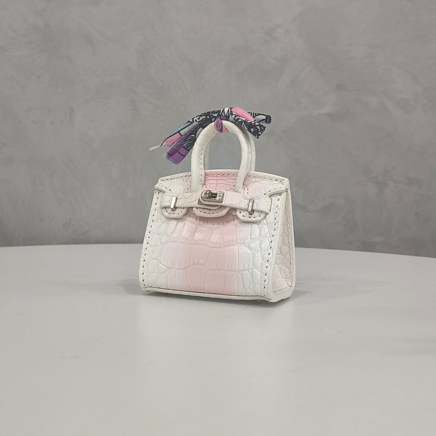 tos-alisg-i-aphluv4xwc-sg/07403528d89e4a25901db78c469f1a2d