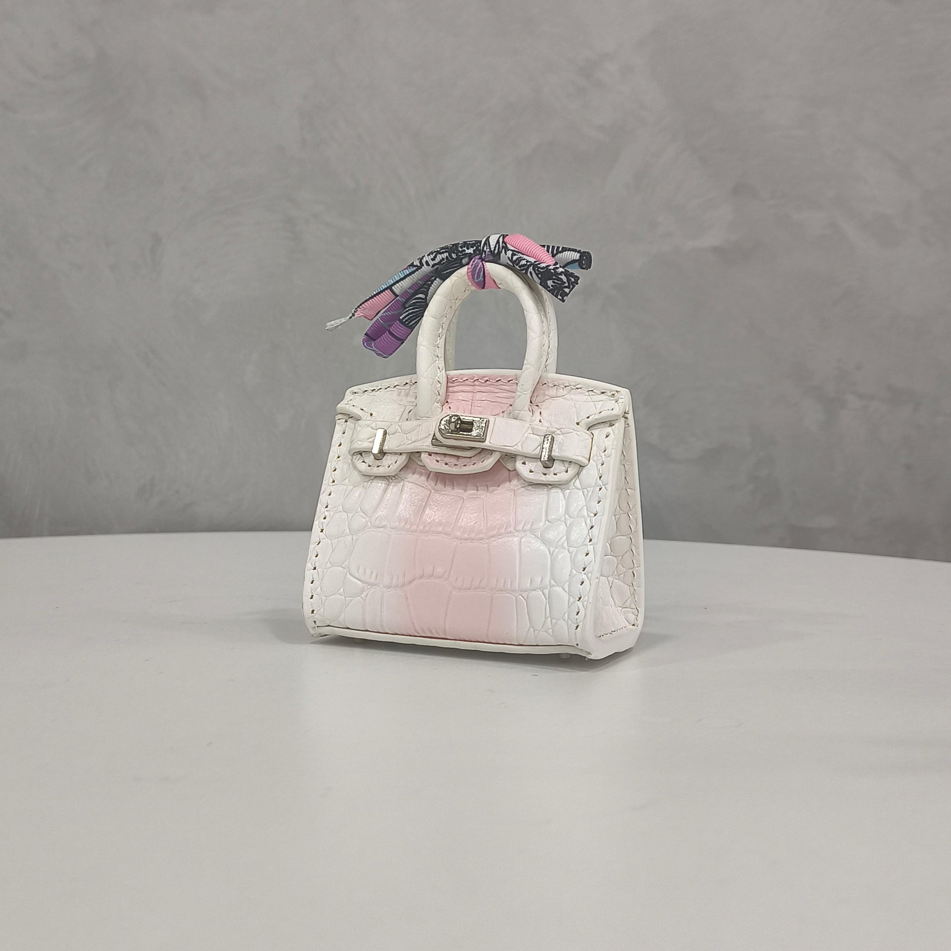 tos-alisg-i-aphluv4xwc-sg/07403528d89e4a25901db78c469f1a2d