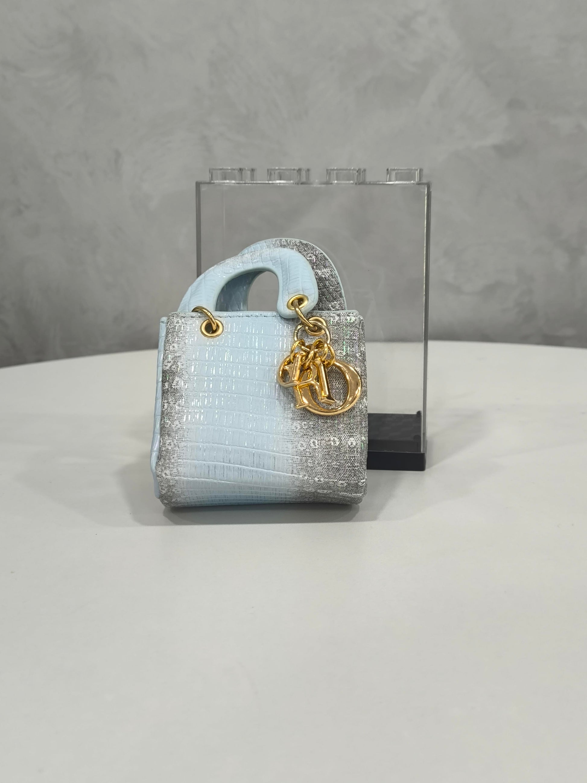 tos-alisg-i-aphluv4xwc-sg/09df0726cca14906b1f81537372057ba