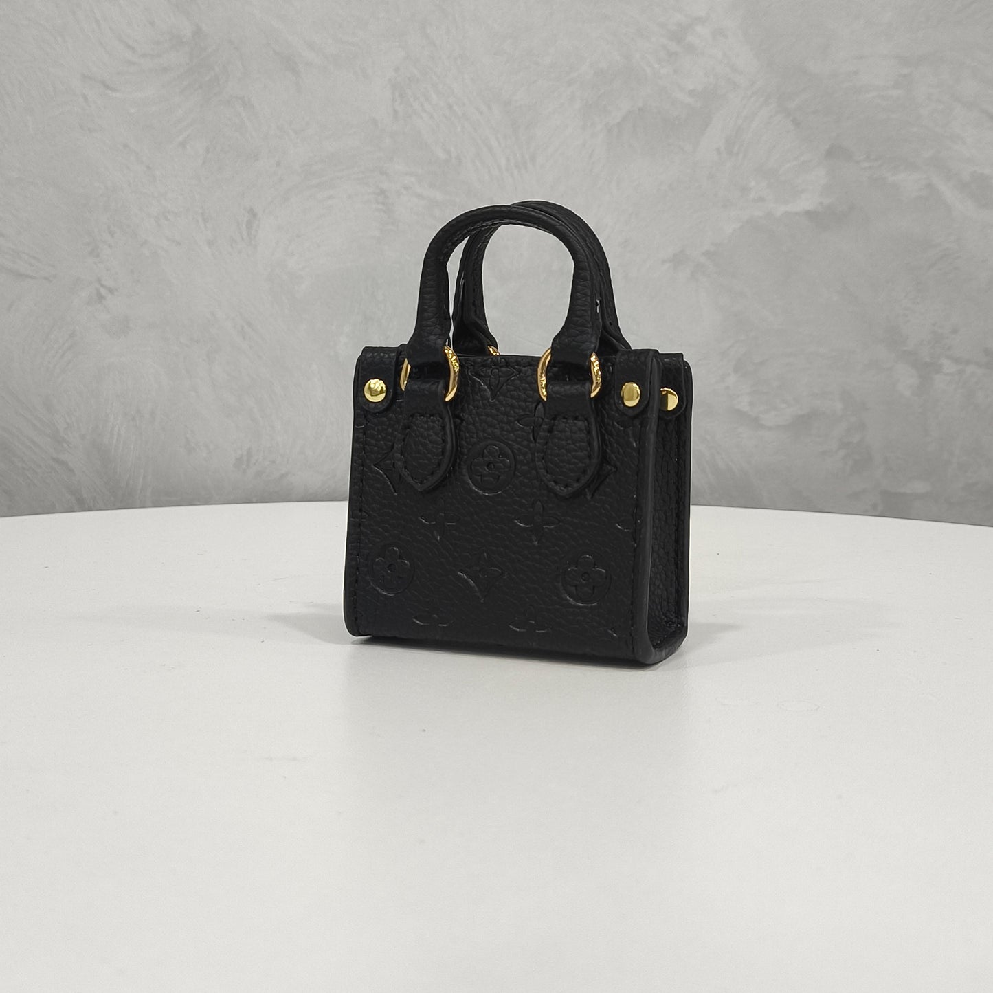 tos-alisg-i-aphluv4xwc-sg/207fcc224f554fbba64100a782c9cc33