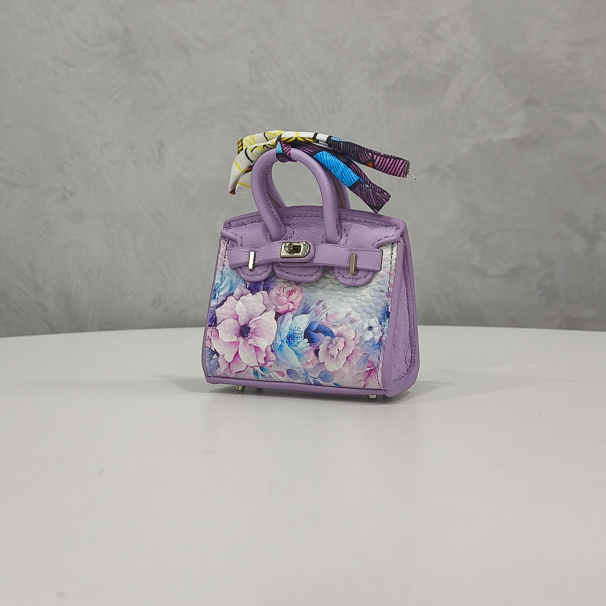 tos-alisg-i-aphluv4xwc-sg/27e125975b6d4685aa7b3bec8b7bd14b