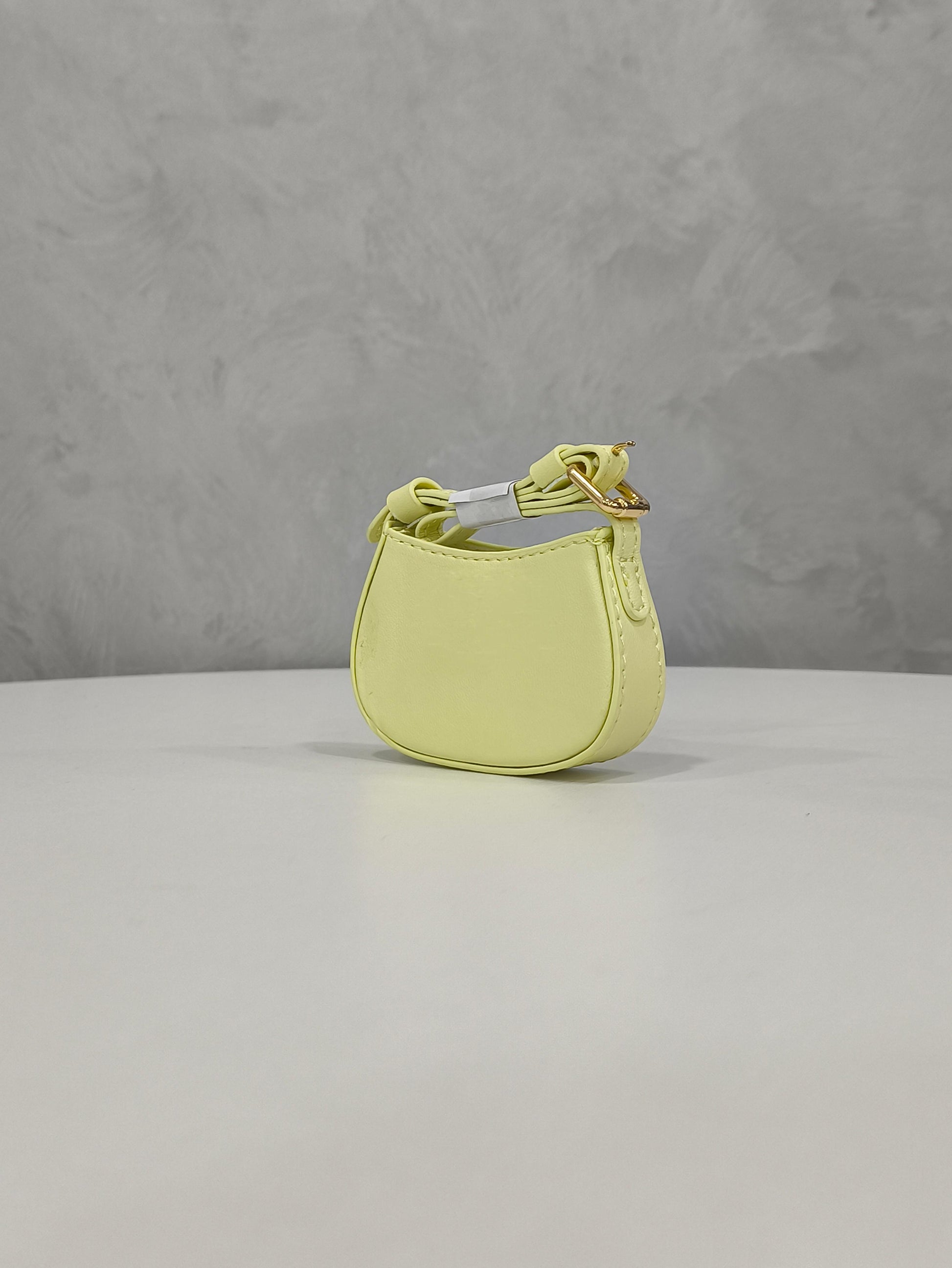 tos-alisg-i-aphluv4xwc-sg/6c81854980724031966fa79f26663094